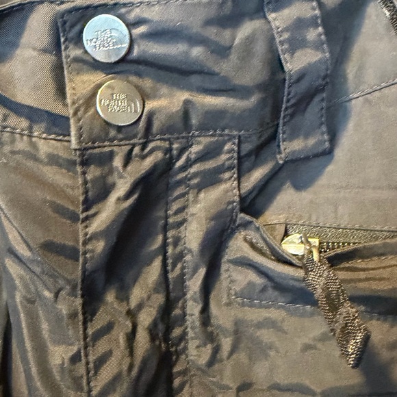 The North Face "HyVent" snow,Sky, snowboard women’s size M/M - Picture 14 of 14